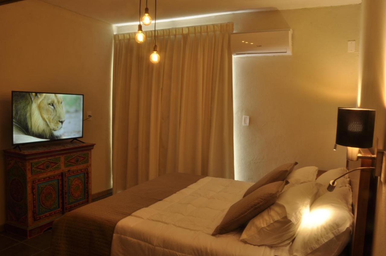 Casa Alevines Hostel & Suites ปุนตา เดล เอสเต ภายนอก รูปภาพ